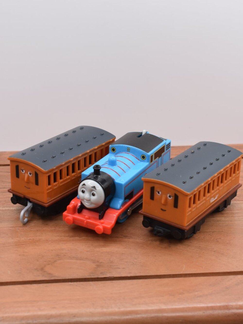 Thomas Annie Clarabel Trackmaster Motorized Battery-Operated Thomas & Friends